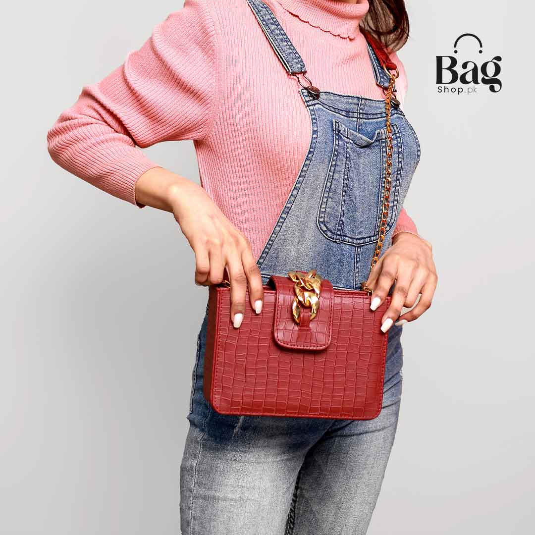 Modus Crossbody Bag Maroon